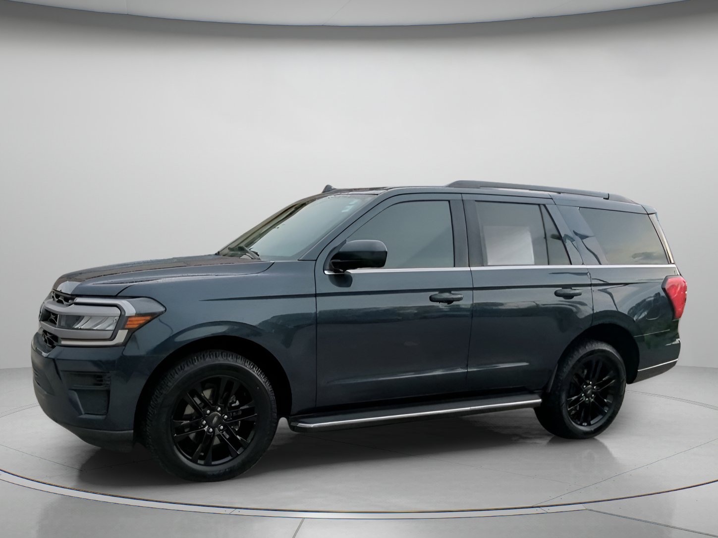 Certified 2023 Ford Expedition XLT RWD image 14