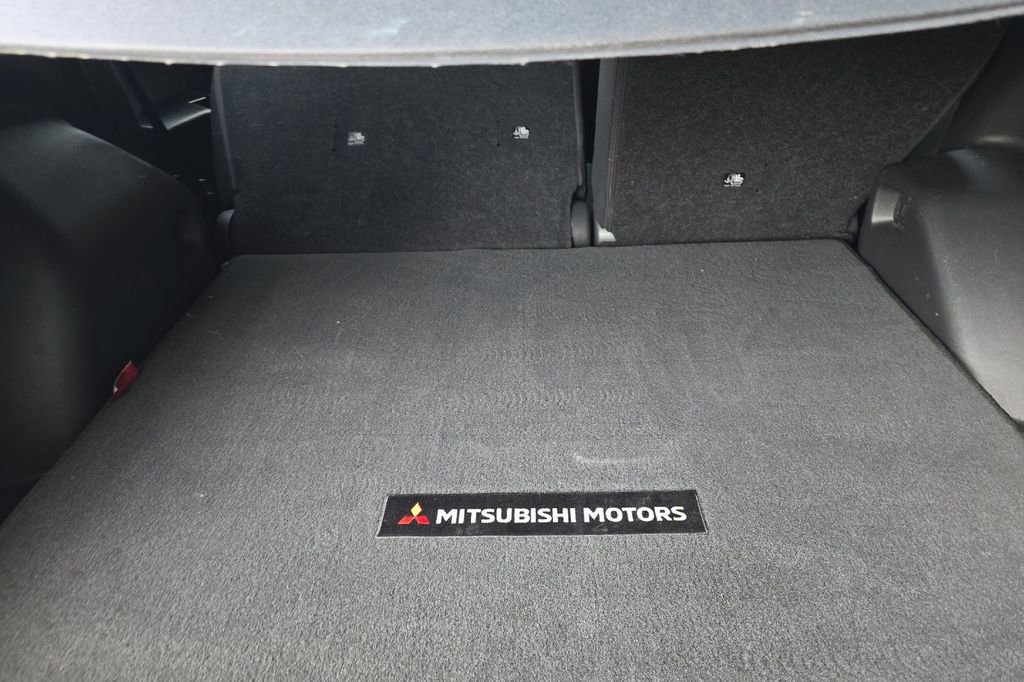 Used 2022 Mitsubishi Eclipse Cross LE image 15