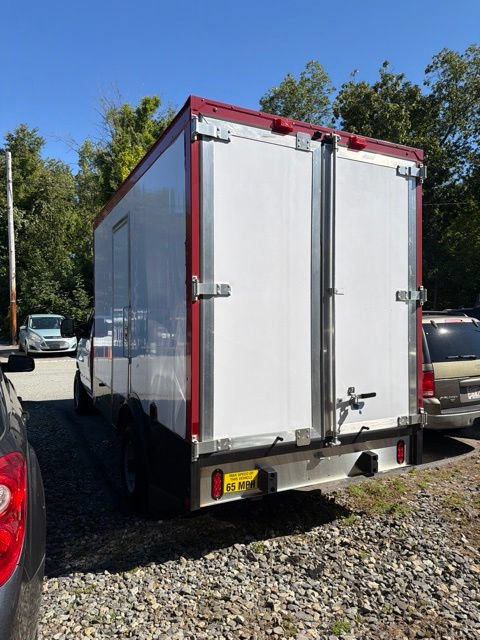 Certified 2024 Ford E-350 and Econoline 350 Super Duty w/ Power Windows & Locks Group RWD image 4