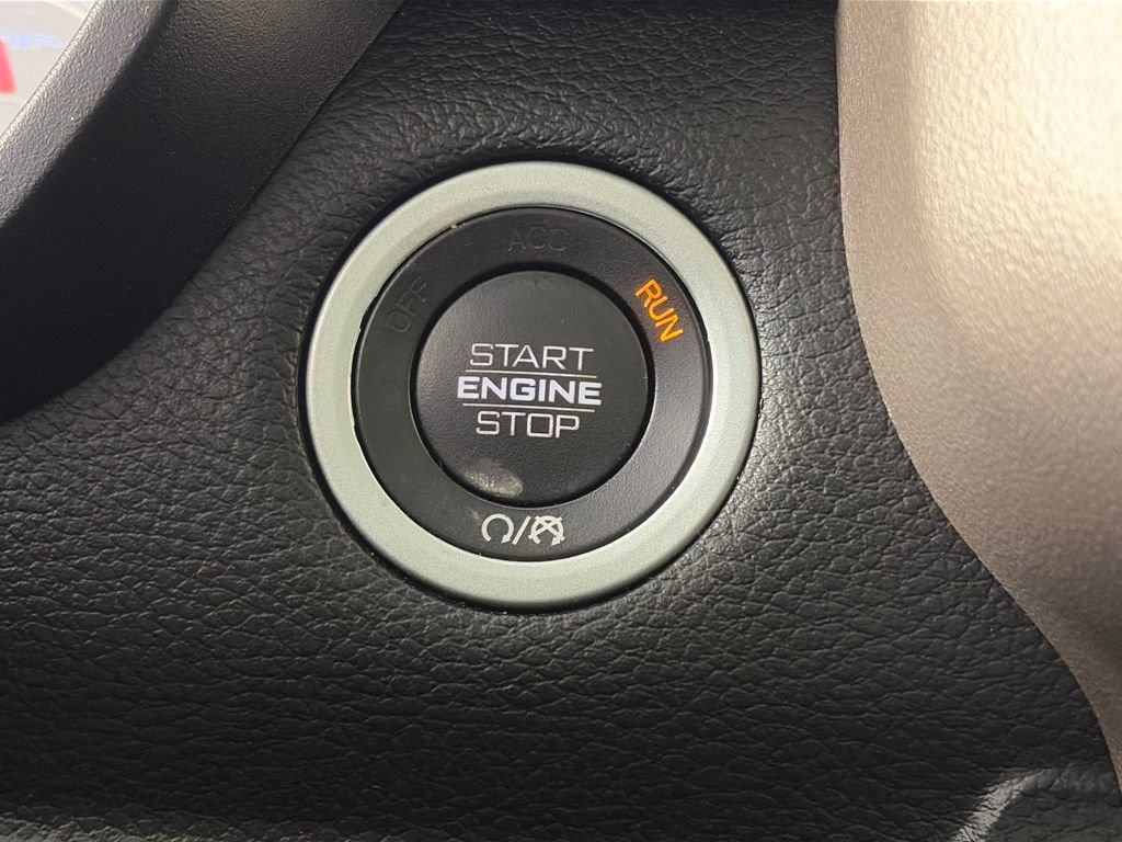 Used 2019 RAM 1500 Laramie image 24