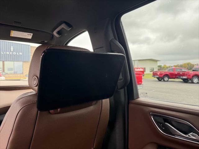 Used 2023 Chevrolet Tahoe High Country w/ Advanced Technology Package image 14