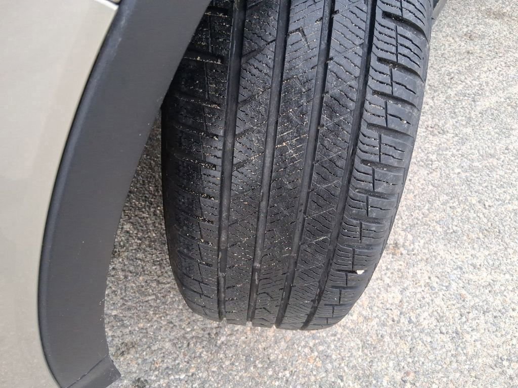 Certified 2018 Ford Escape SE image 27