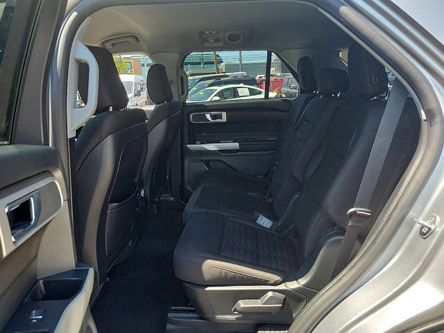 Certified 2020 Ford Explorer XLT w/ Comfort Package image 23