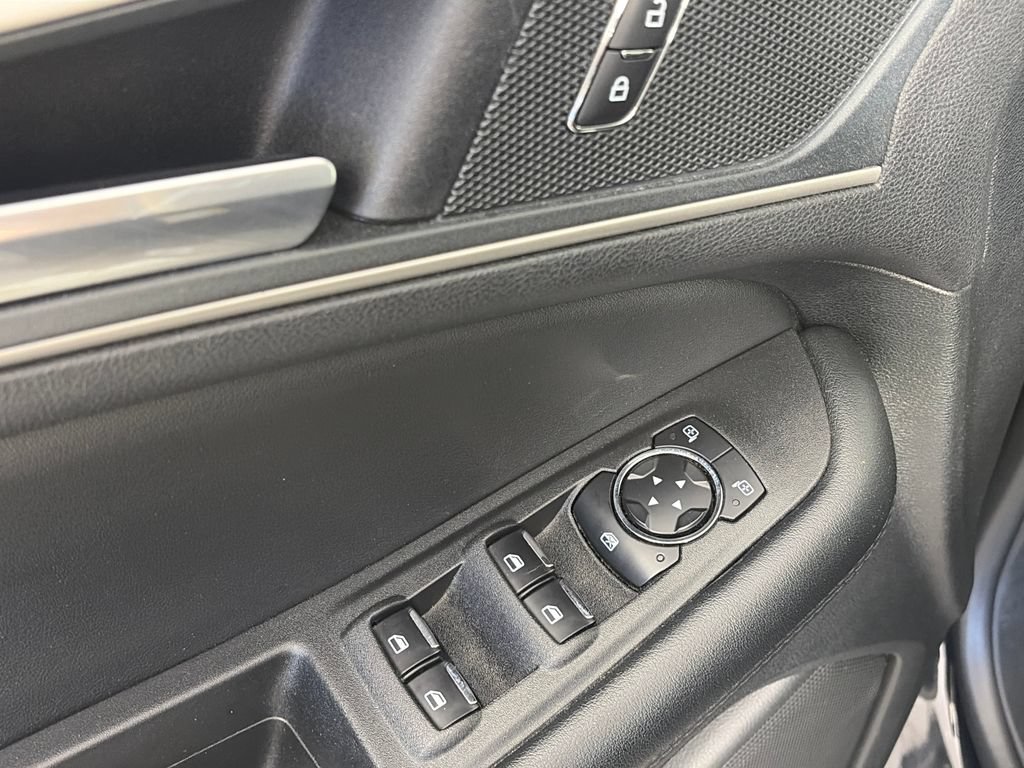 Certified 2024 Ford Edge SEL AWD/4WD image 25