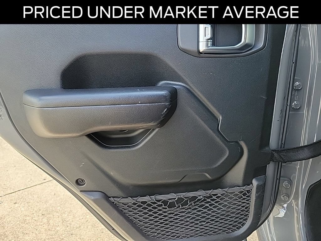 Used 2021 Jeep Wrangler Unlimited Sport AWD/4WD image 16