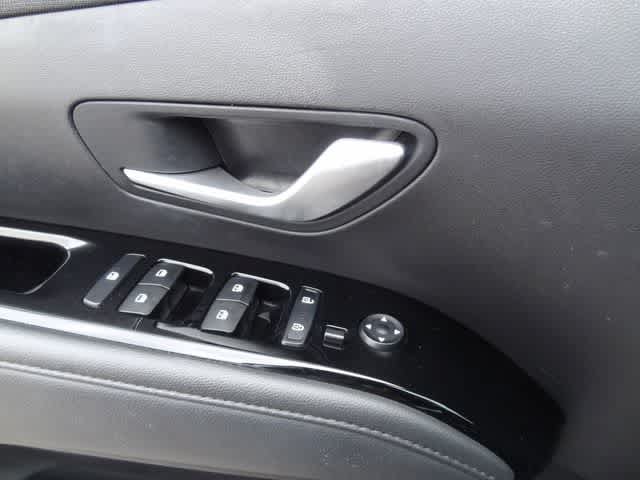 Used 2024 Hyundai Tucson Limited AWD/4WD image 15