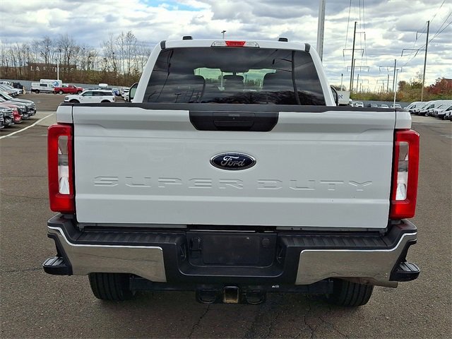 Certified 2024 Ford F250 XLT image 3