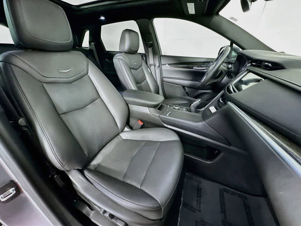 Used 2021 Cadillac XT5 Premium Luxury FWD image 15