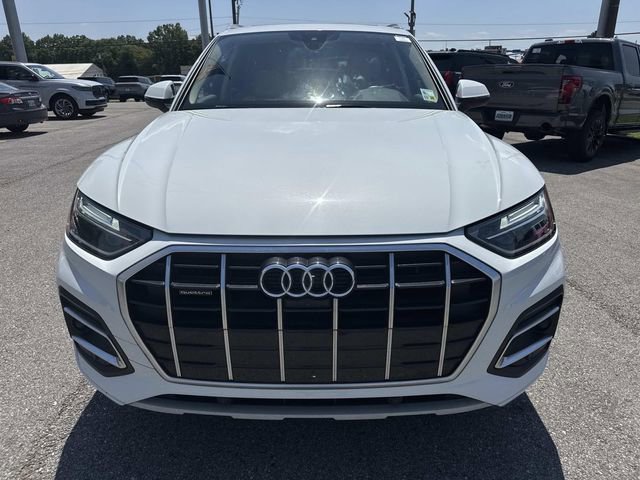 Used 2021 Audi Q5 2.0T Premium Plus w/ Premium Plus Package AWD/4WD image 2