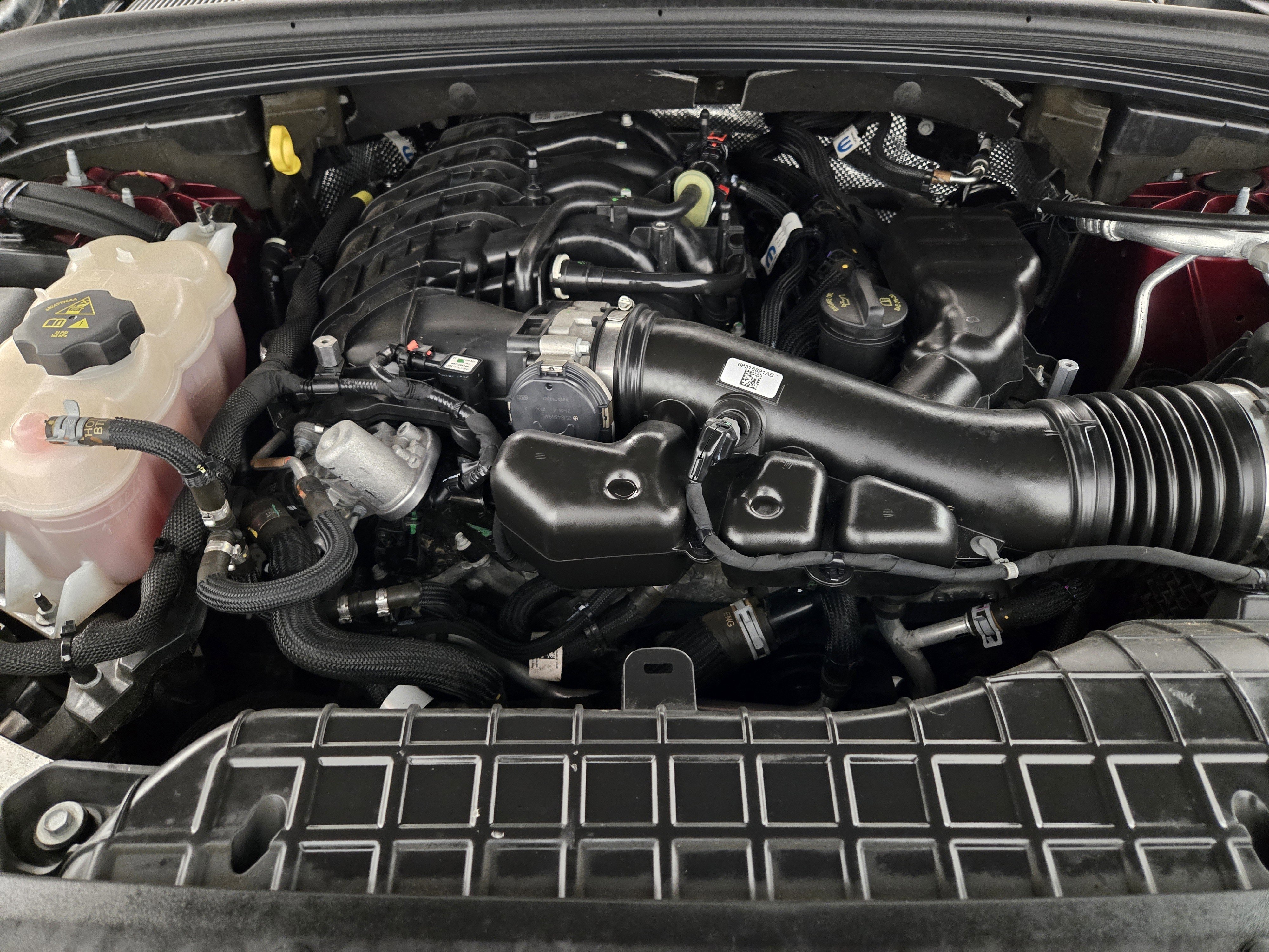 Used 2021 Jeep Grand Cherokee L Limited image 32