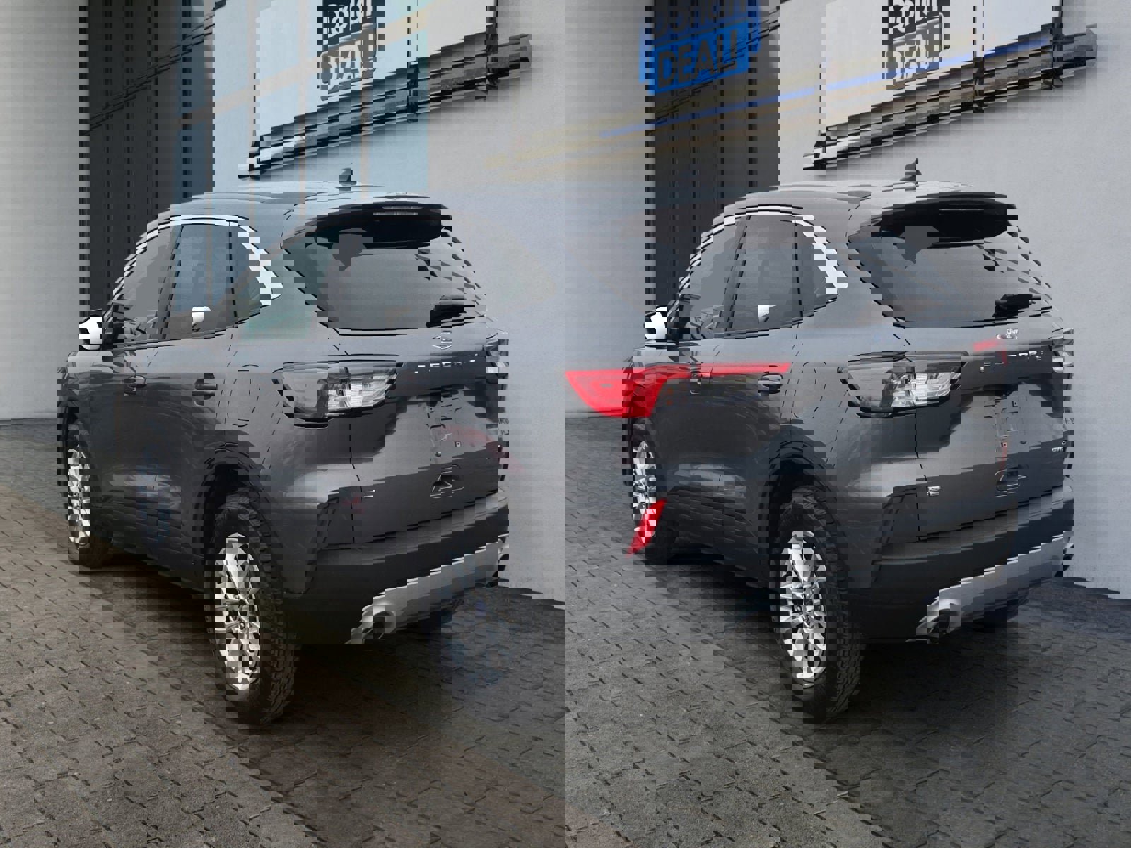 Certified 2022 Ford Escape SE image 5