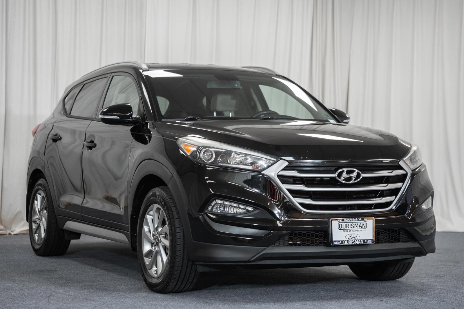 Used 2017 Hyundai Tucson SE Plus AWD/4WD image 1