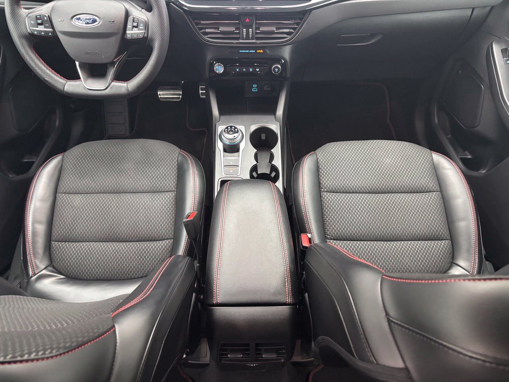 Certified 2023 Ford Escape ST-Line w/ Tech Pack #1 AWD/4WD image 35