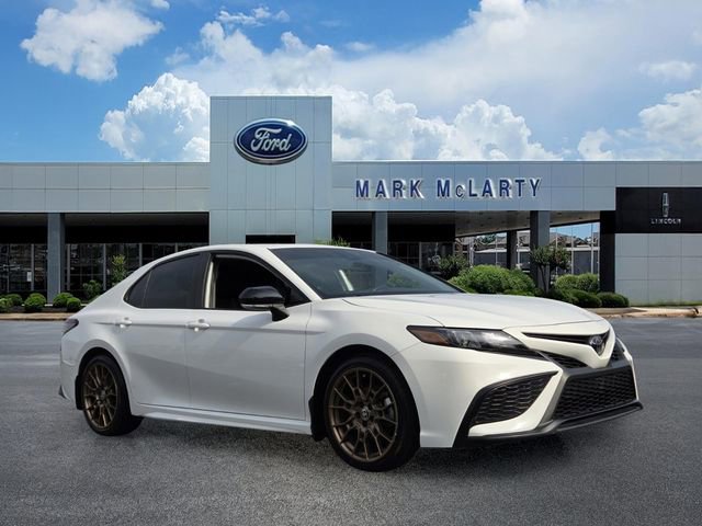 Used 2023 Toyota Camry SE w/ Convenience Package AWD/4WD image 7