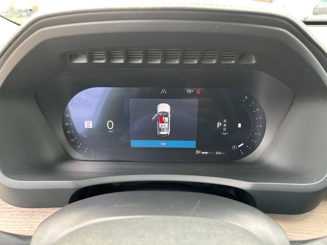 Used 2025 Volvo XC90 B6 Plus AWD/4WD image 31