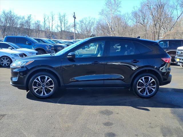 Certified 2022 Ford Escape SE w/ SE Sport Appearance Package image 2