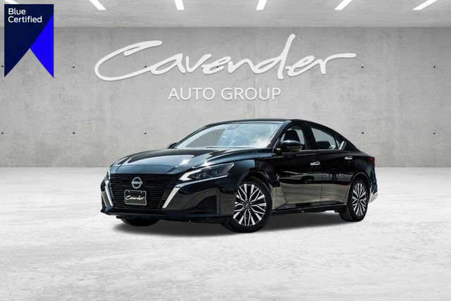 Used 2023 Nissan Altima 2.5 SV