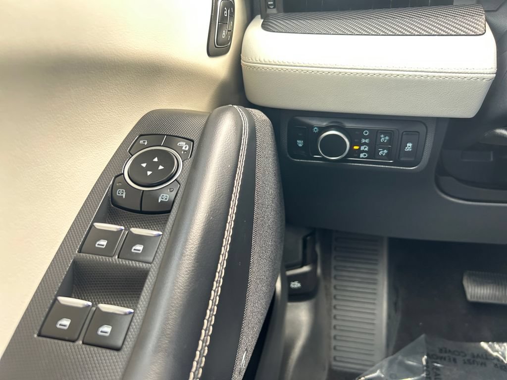Certified 2024 Ford Mustang Mach-E Premium AWD/4WD image 21
