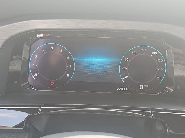Used 2025 Volkswagen Atlas Cross Sport SE AWD/4WD image 19
