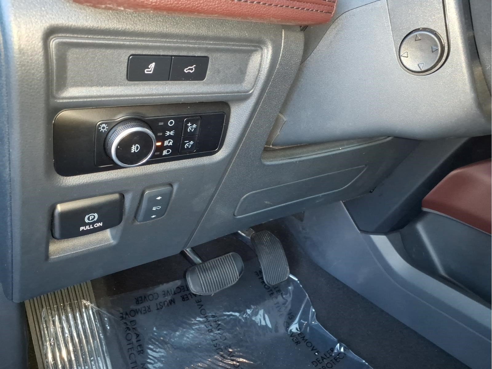 Certified 2024 Ford Expedition Limited AWD/4WD image 22