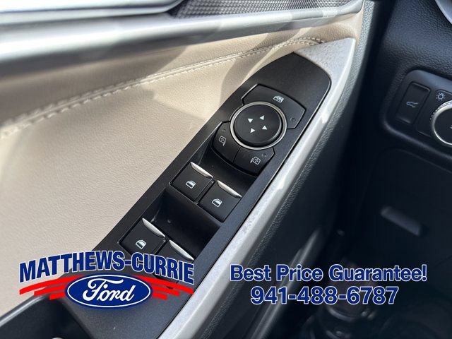 Certified 2022 Ford Explorer XLT w/ Equipment Group 202A RWD image 27