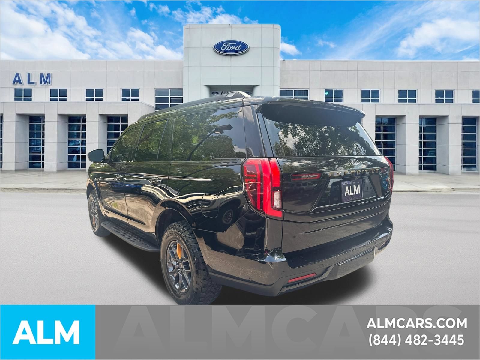 Certified 2025 Ford Expedition Tremor AWD/4WD image 8