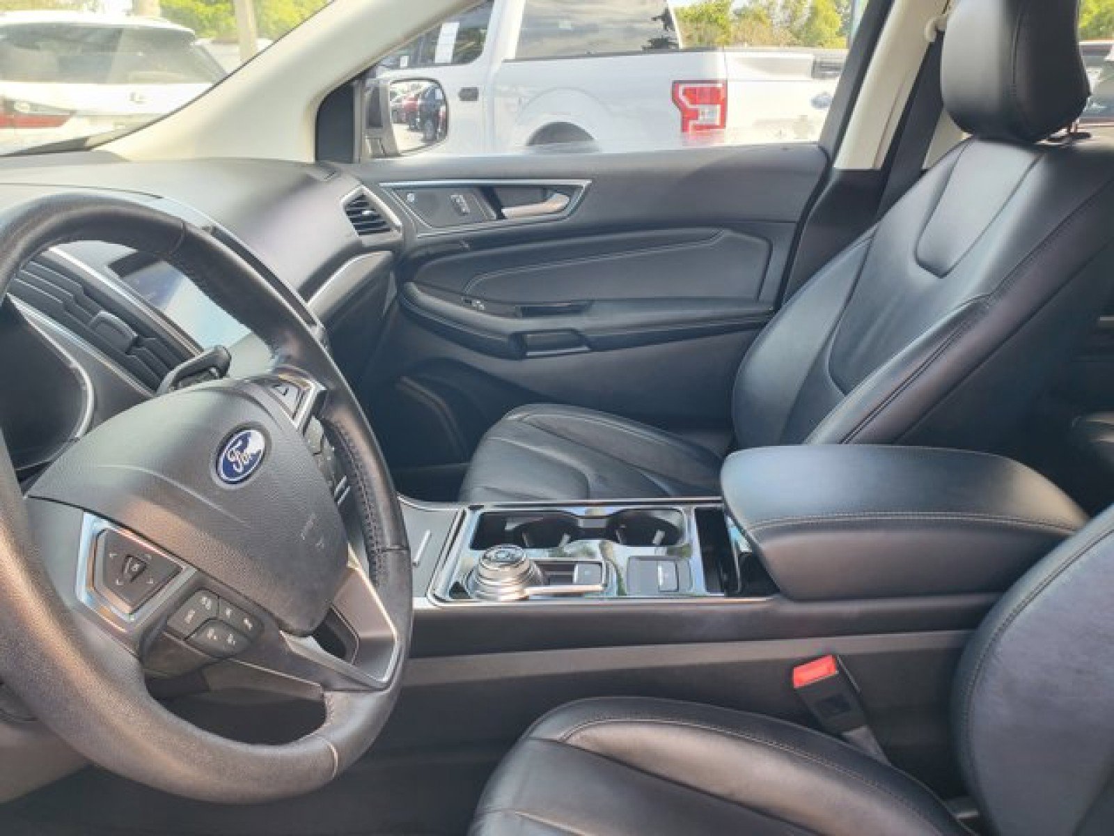 Certified 2019 Ford Edge Titanium image 11