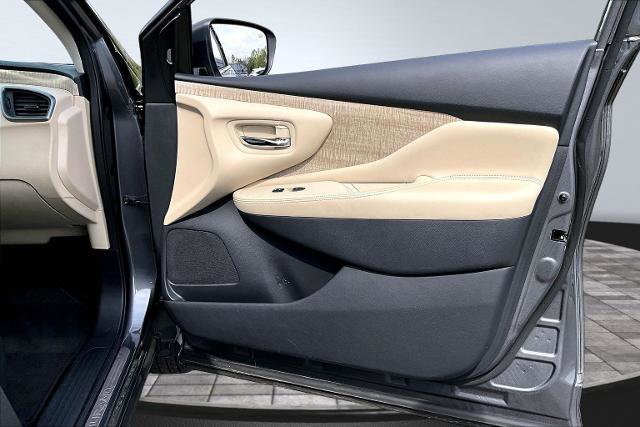 Used 2024 Nissan Murano SL w/ Cargo Package image 24