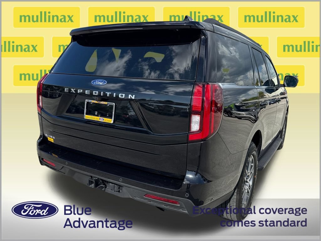 Certified 2025 Ford Expedition Active RWD image 4