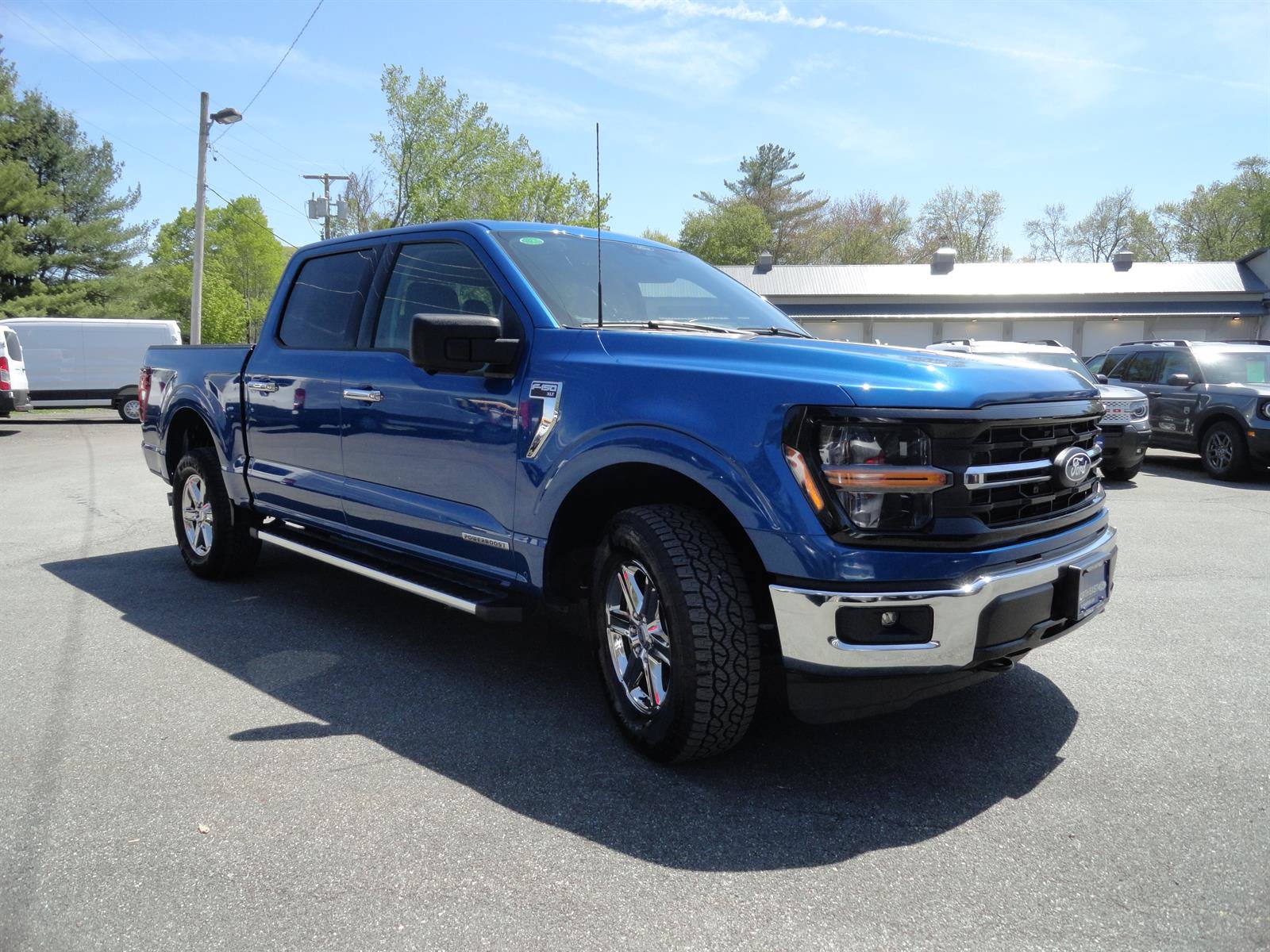 Certified 2024 Ford F150 XLT w/ Mobile Office Package AWD/4WD image 3