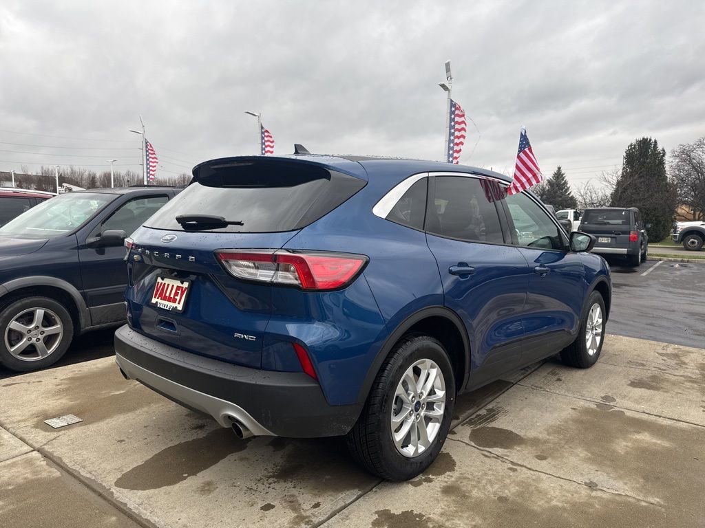 Certified 2022 Ford Escape SE w/ Convenience Package image 9