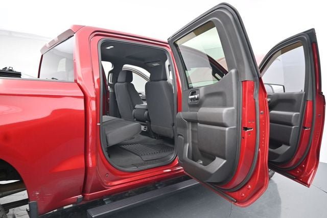 Used 2021 Chevrolet Silverado 1500 Custom Trail Boss AWD/4WD image 13