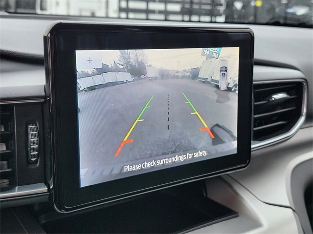 Certified 2022 Ford Explorer XLT w/ Equipment Group 202A image 23