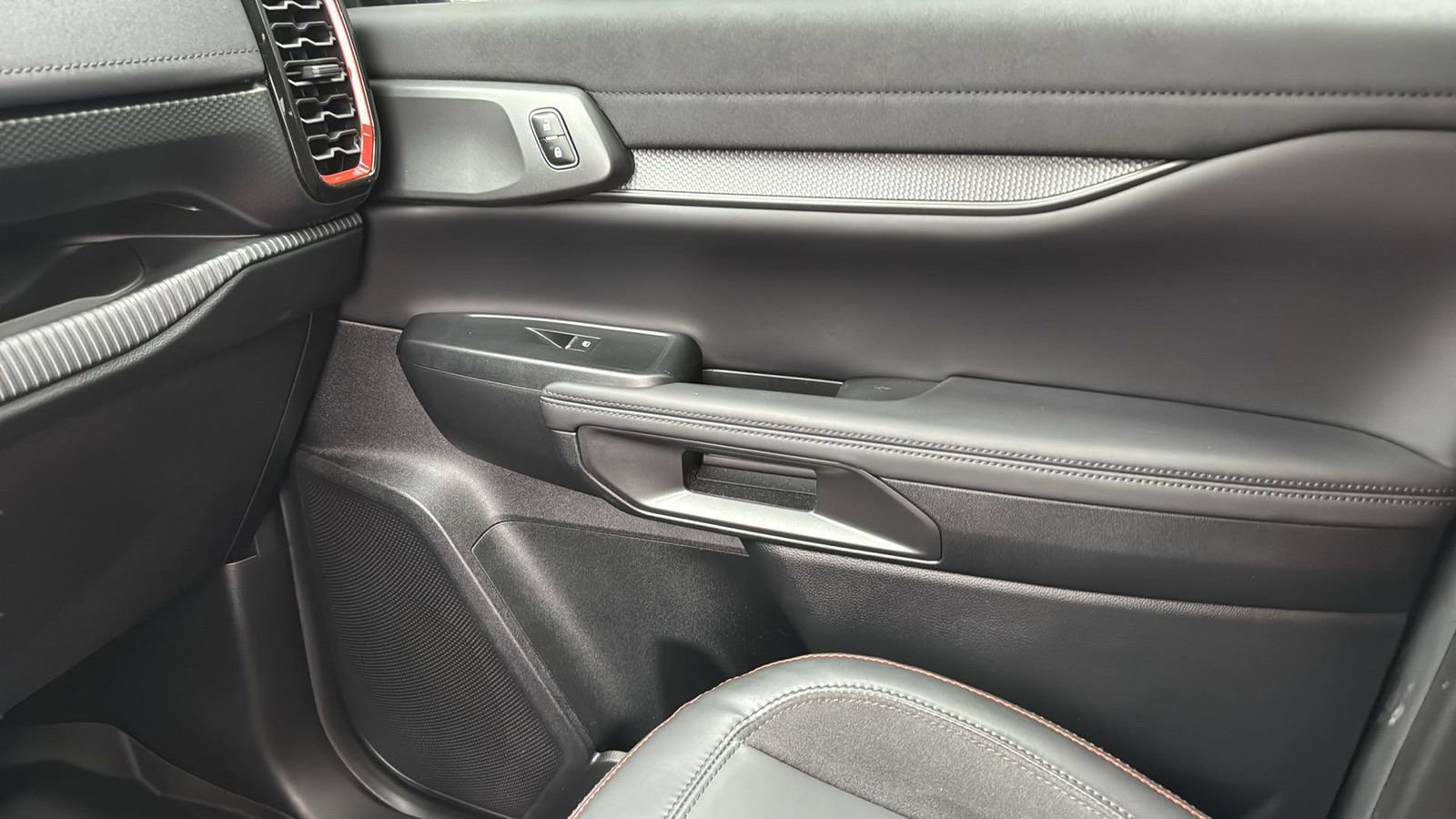 Certified 2024 Ford Ranger Raptor image 24