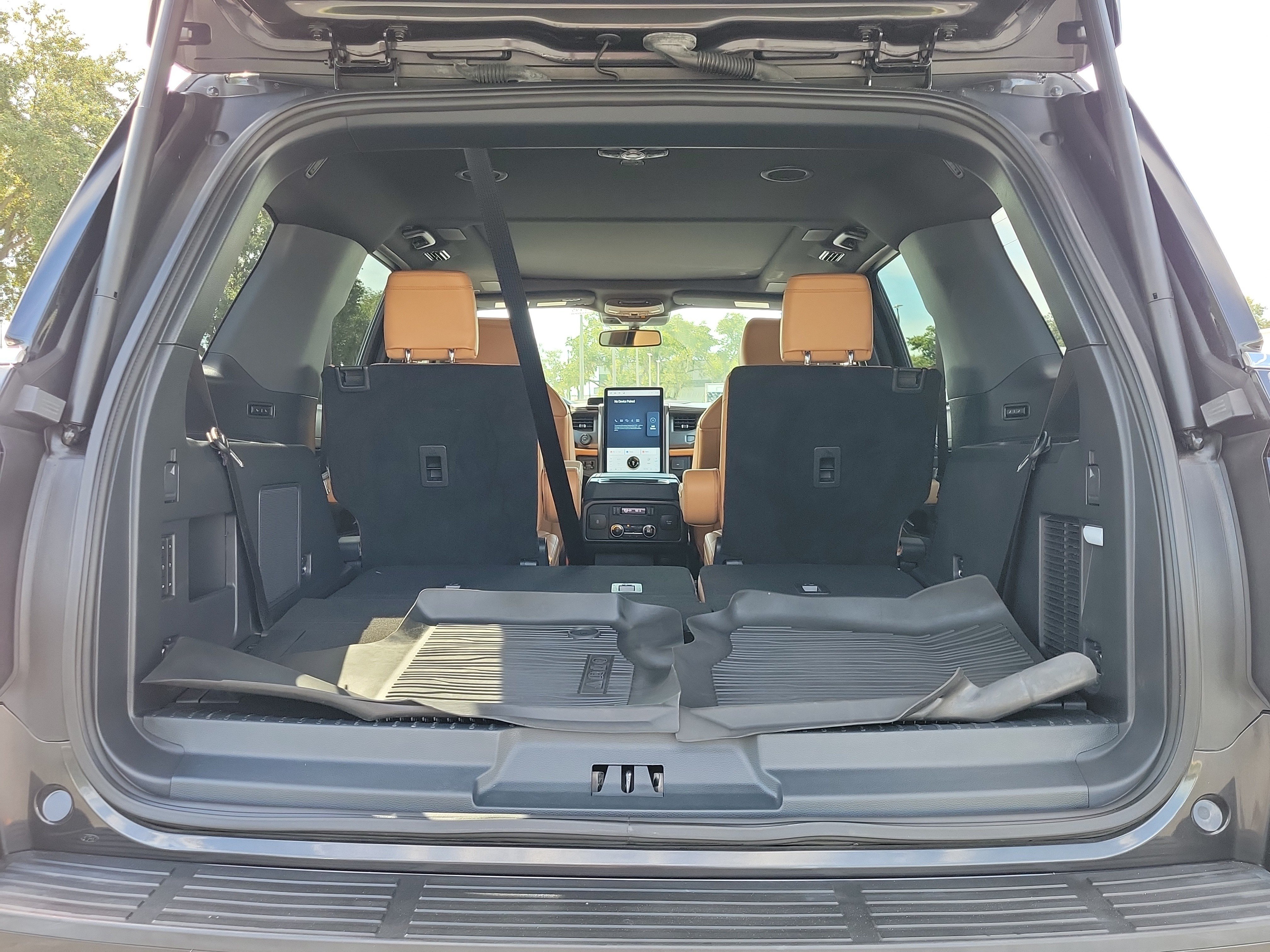 Certified 2023 Ford Expedition Platinum RWD image 10