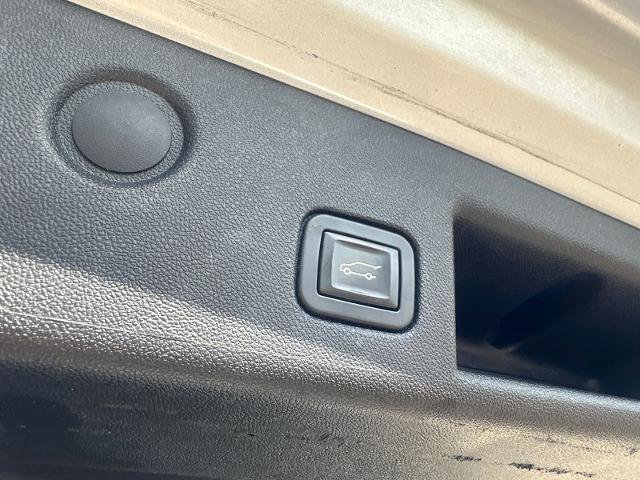 Used 2019 Chevrolet Equinox LT AWD/4WD image 30