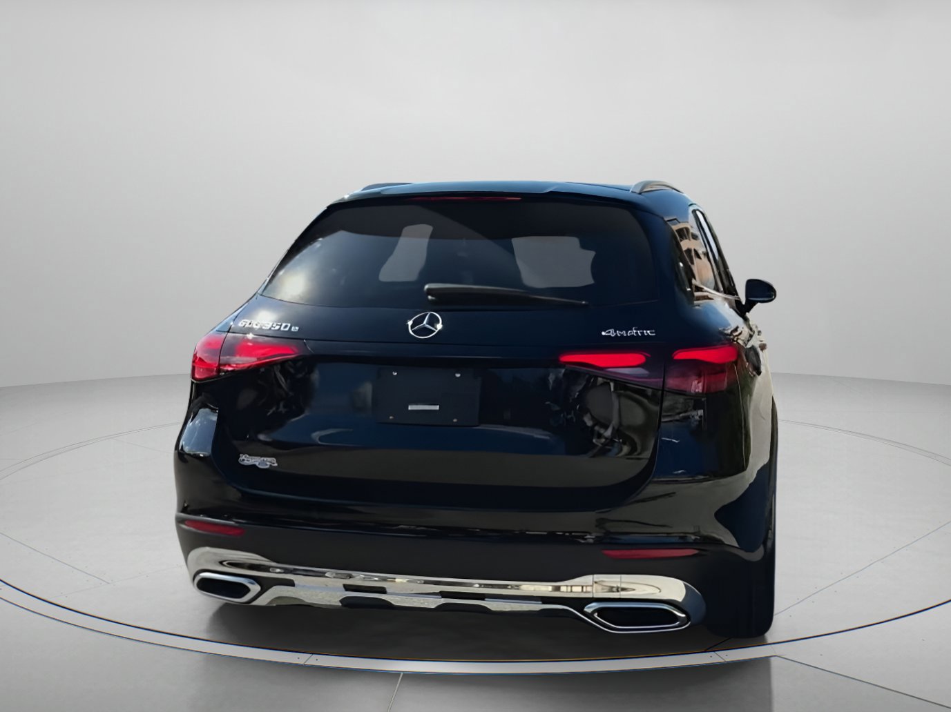 Used 2025 Mercedes-Benz GLC 350e 4MATIC image 18