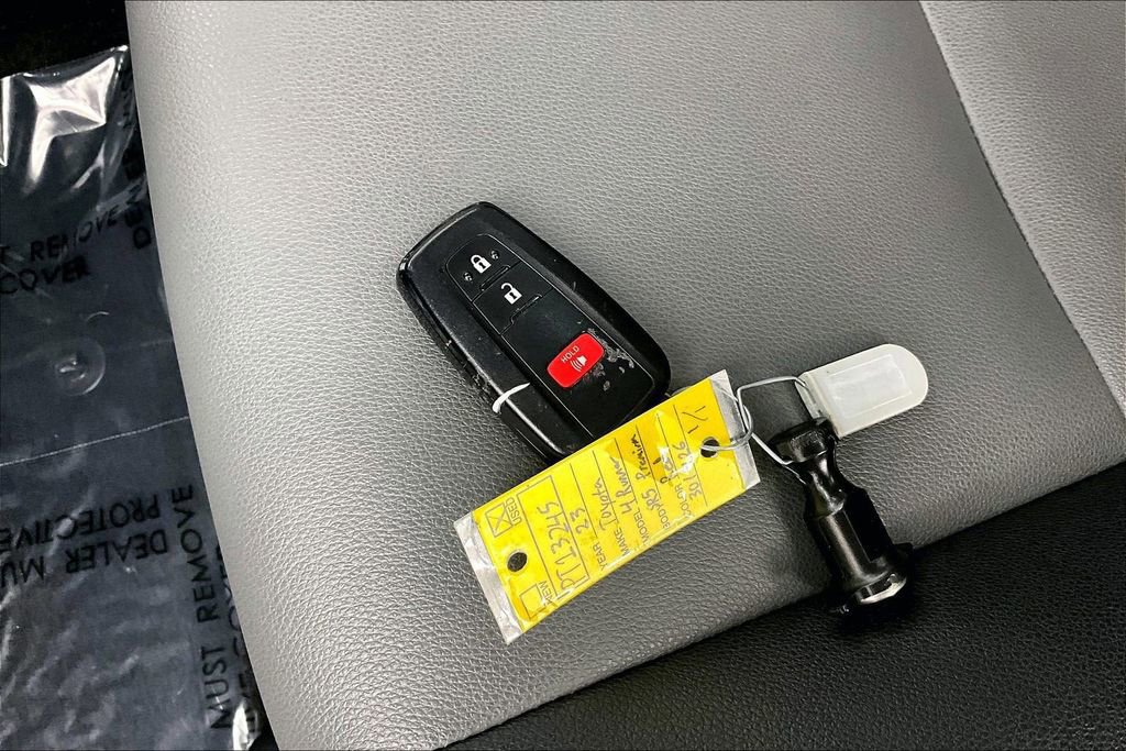 Used 2023 Toyota 4Runner SR5 Premium w/ Moonroof Package image 13