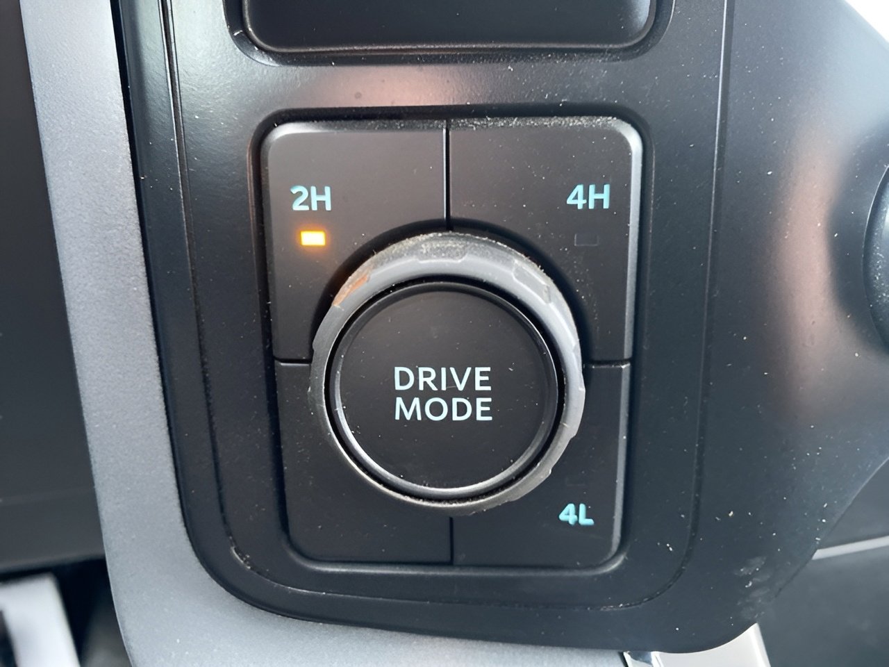 Certified 2022 Ford F150 XLT w/ Equipment Group 302A High image 21