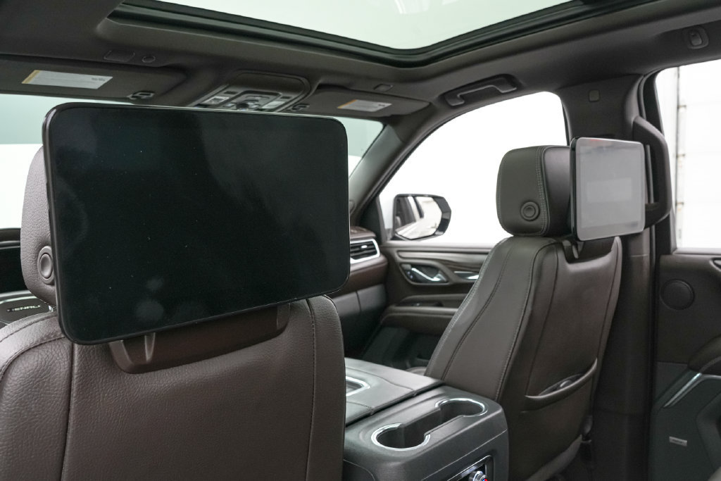 Used 2023 GMC Yukon Denali AWD/4WD image 24