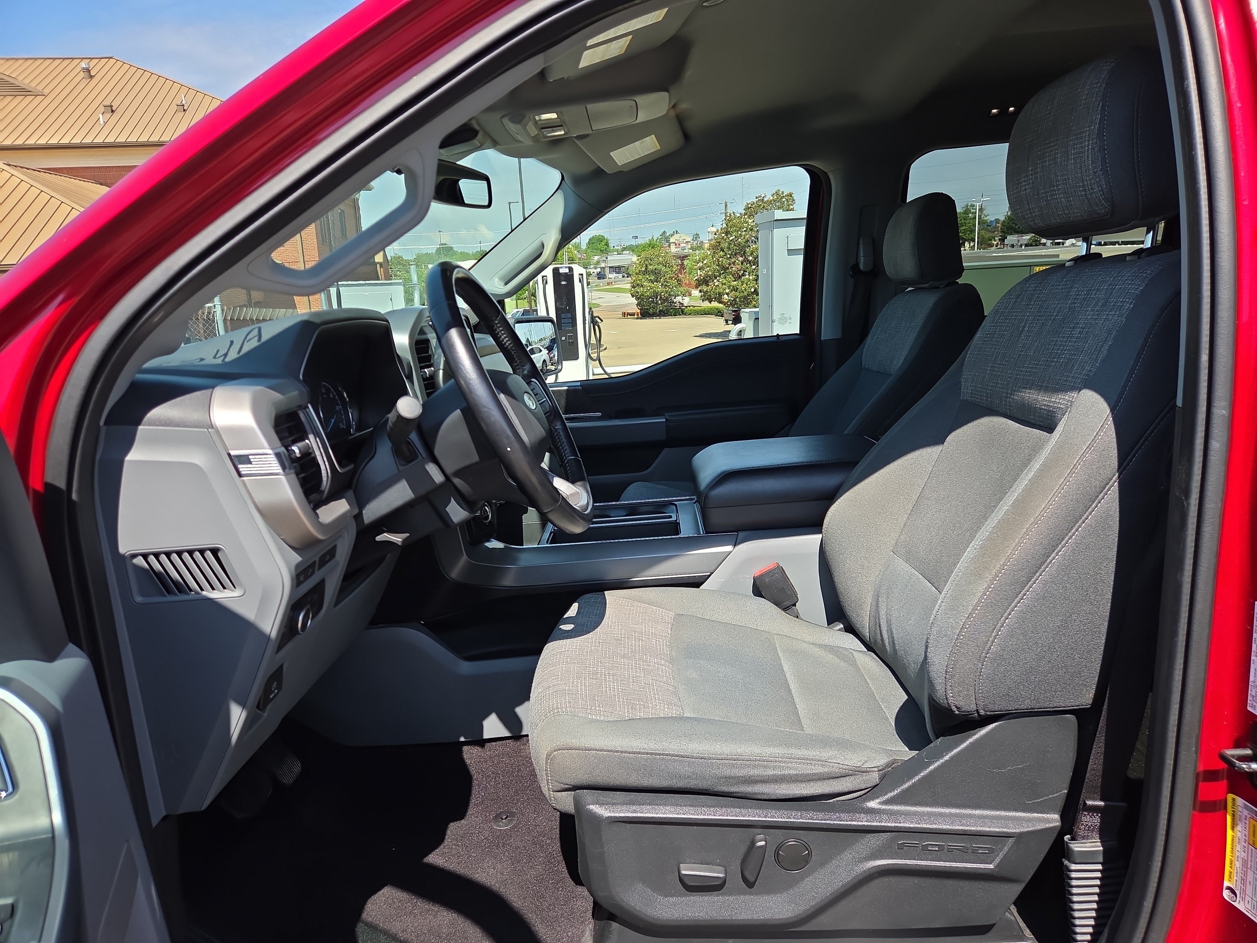 Certified 2021 Ford F150 XLT w/ Equipment Group 302A High AWD/4WD image 10