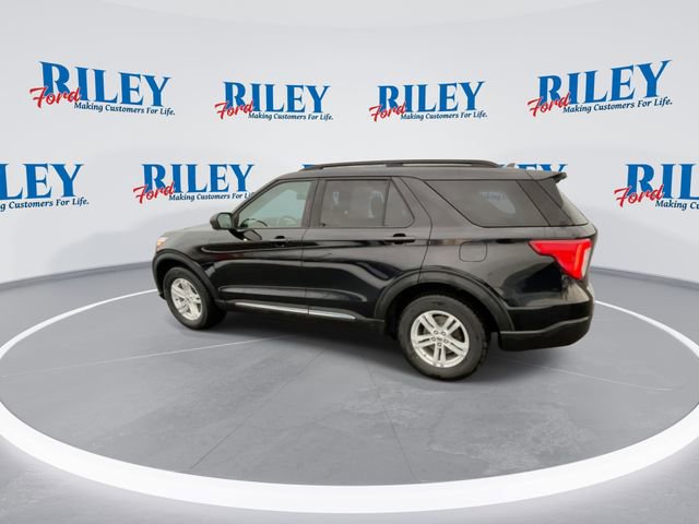 Certified 2021 Ford Explorer XLT image 6