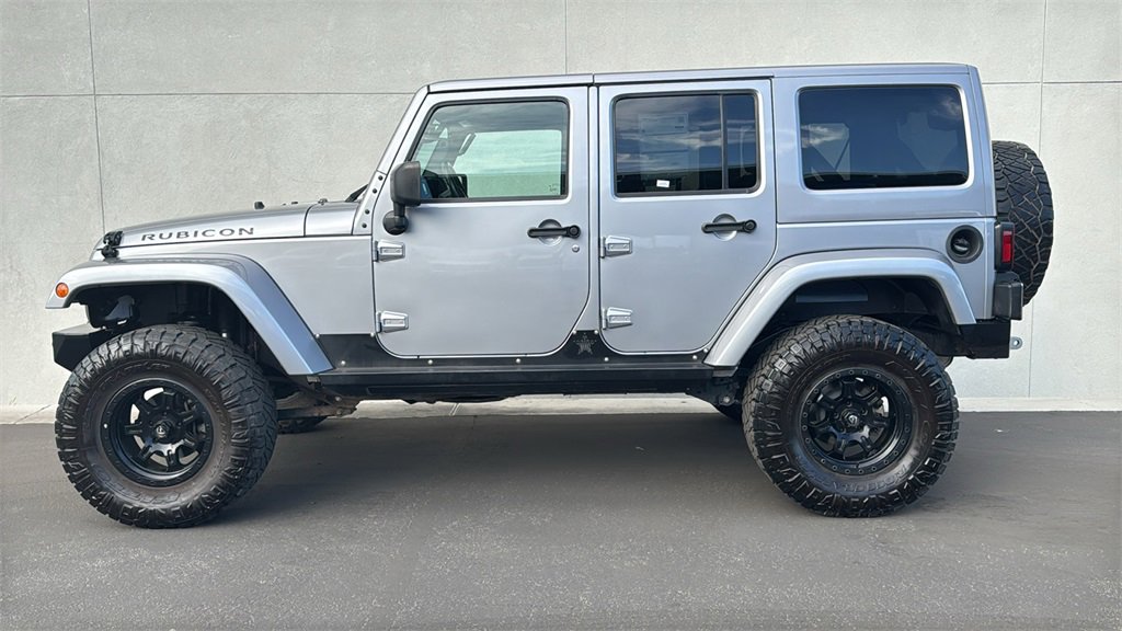 Used 2018 Jeep Wrangler Unlimited Rubicon w/ Connectivity Group image 5