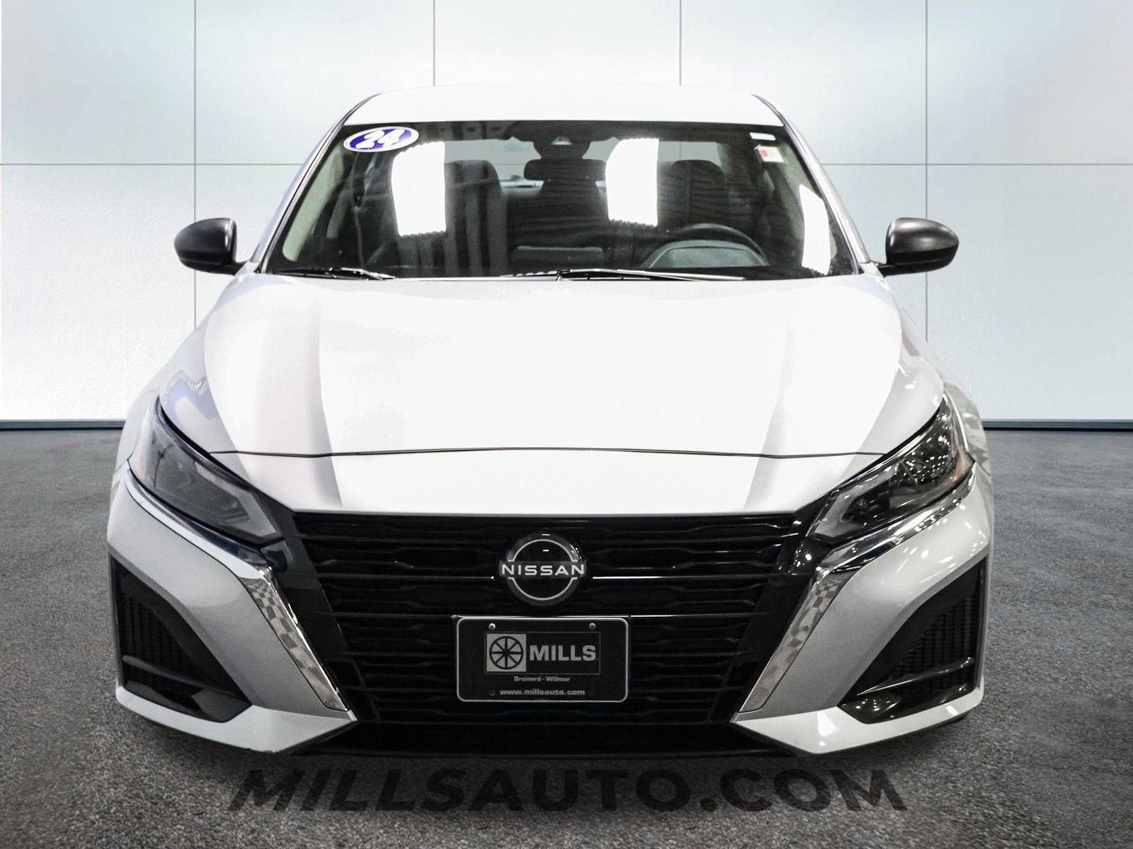 Used 2024 Nissan Altima 2.5 SV image 12