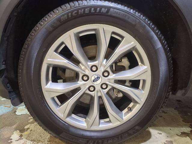 Certified 2023 Ford Explorer XLT w/ Equipment Group 202A AWD/4WD image 26