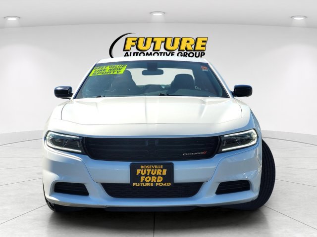 Used 2023 Dodge Charger SXT RWD image 2