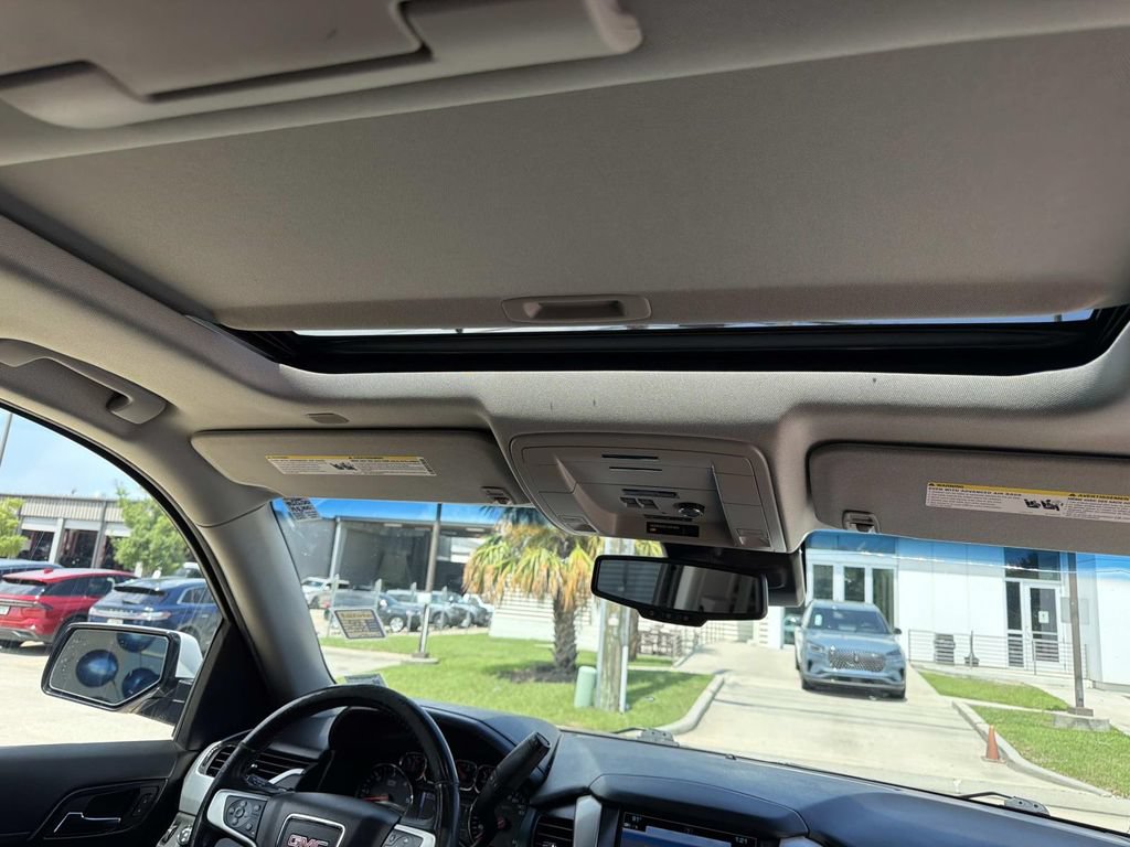 Used 2019 GMC Yukon XL SLT w/ Open Road Package RWD image 14