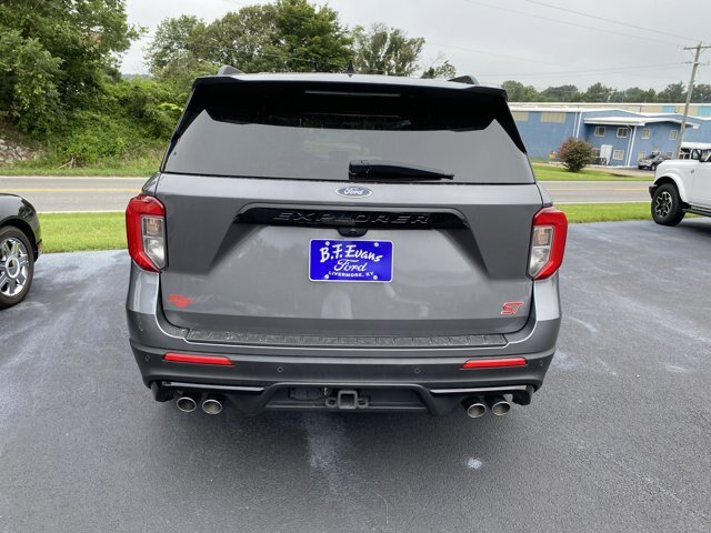 Certified 2023 Ford Explorer ST w/ Equipment Group 401A AWD/4WD image 3