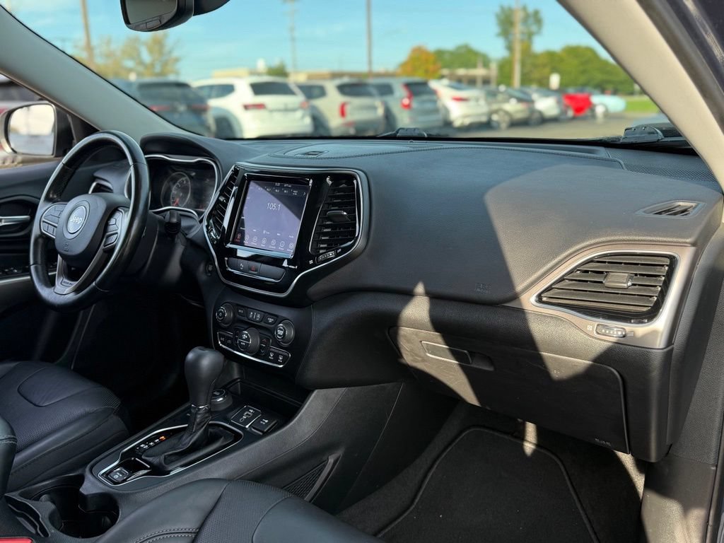 Used 2020 Jeep Cherokee Limited AWD/4WD image 15