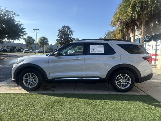 Certified 2025 Ford Explorer Active RWD image 10